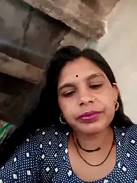 Snapshot of Chanchal_ji chatting on 09-21-25, 06:04 Chanchal ji online show from 09-21-25, 06:04