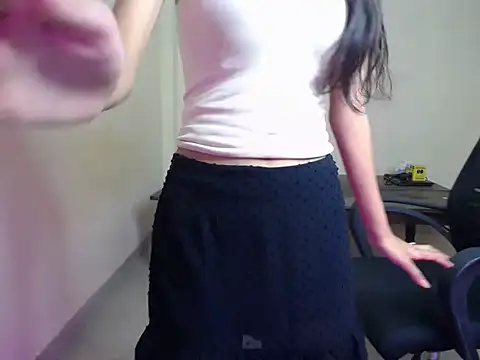 Snapshot of kiya_7 chatting on 07-18-26, 05:22 kiya 7 online show from 07-18-26, 05:22