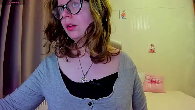 MilisaSweet777 online show from 04-05-26, 07:22