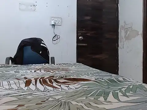 soya queen online show from 10-23-25, 02:33