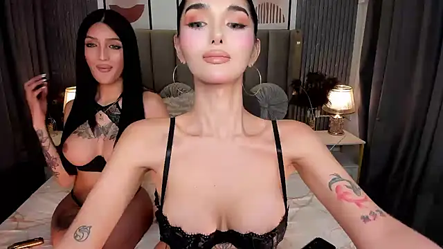 Snapshot of GeorginaMiller04 chatting on 01-09-26, 09:12 GeorginaMiller04 online show from 01-09-26, 09:12