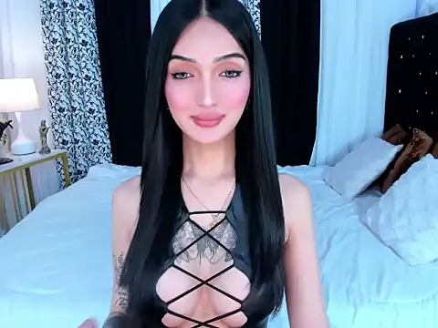 Snapshot of GeorginaMiller04 chatting on 03-04-26, 09:59 GeorginaMiller04 online show from 03-04-26, 09:59