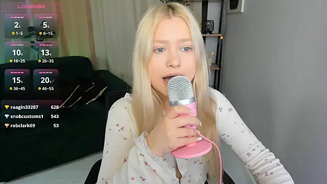 Millie Vanillies online show from 09-20-25, 09:38