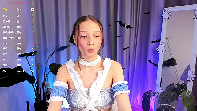 MilliMouse online show from 10-28-25, 06:32