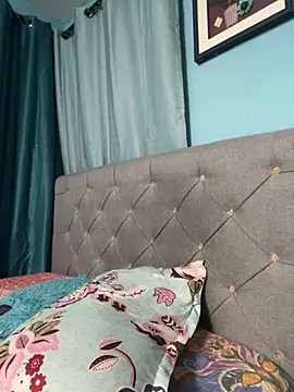 Monajuicy online show from 10-09-25, 05:27