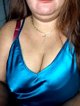 Snapshot of lady_rosie chatting on 09-16-25, 04:52 lady rosie online show from 09-16-25, 04:52