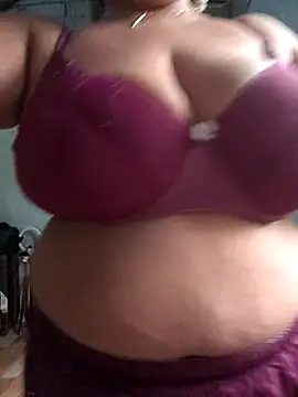 Snapshot of lady_rosie chatting on 10-18-25, 06:05 lady rosie online show from 10-18-25, 06:05