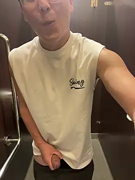 maxime0928 online show from 04-19-26, 01:10