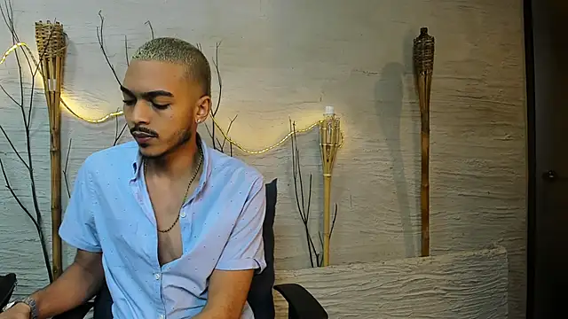 MarcusRain  online show from 02-13-26, 03:46