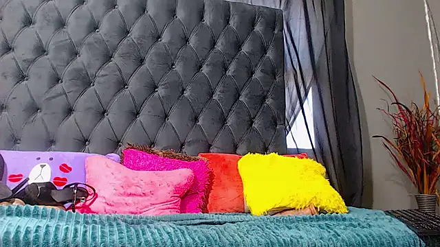 LoloQueen5 online show from 01-07-26, 09:23