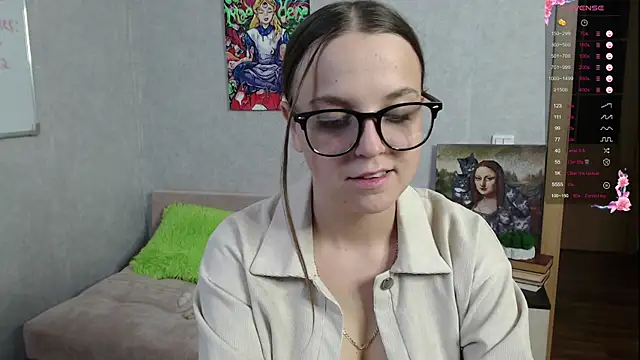 Violetwin online show from 09-27-25, 06:46