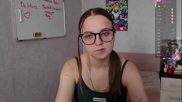 Violetwin online show from 10-18-25, 06:58