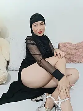 Snapshot of jamila_zair chatting on 06-03-26, 03:28 jamila zair online show from 06-03-26, 03:28