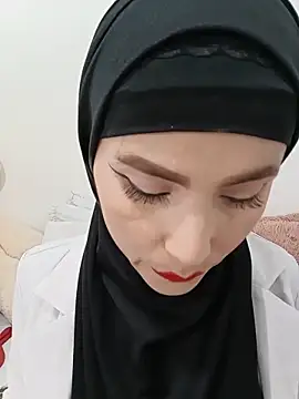 Snapshot of jamila_zair chatting on 06-19-26, 03:16 jamila zair online show from 06-19-26, 03:16