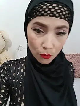 Snapshot of jamila_zair chatting on 06-26-26, 03:49 jamila zair online show from 06-26-26, 03:49