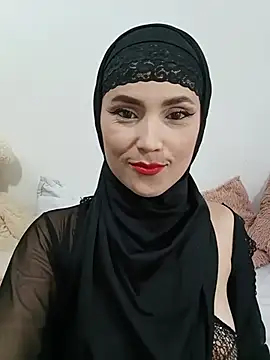 Snapshot of jamila_zair chatting on 07-01-26, 01:56 jamila zair online show from 07-01-26, 01:56