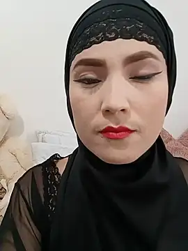 Snapshot of jamila_zair chatting on 07-06-26, 03:14 jamila zair online show from 07-06-26, 03:14