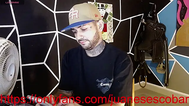 nicolastorres99 online show from 10-11-25, 03:39