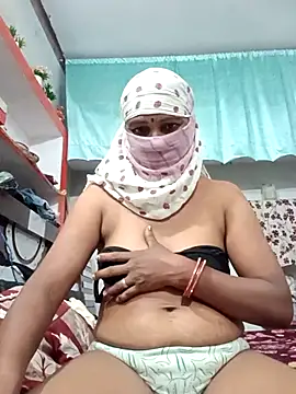 ZIVAA online show from 10-21-25, 05:19