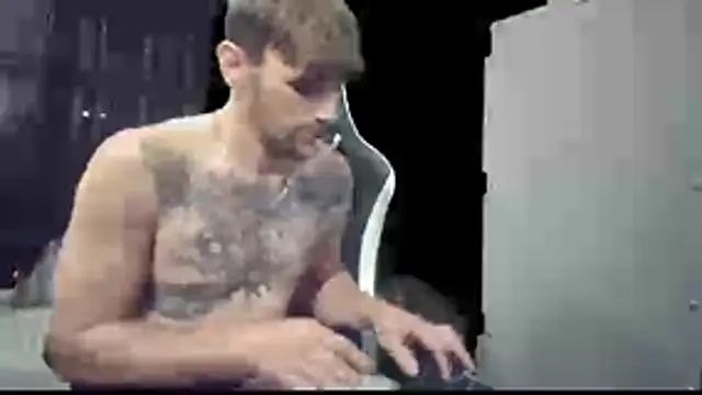 Snapshot of Robbin_Bnks chatting on 11-19-25, 06:57 Robbin Bnks online show from 11-19-25, 06:57