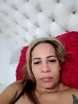 Alisson Milf online show from 01-16-26, 12:47
