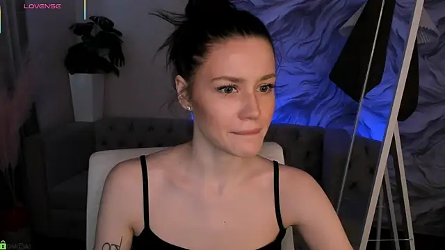 Aria Mila online show from 03-23-26, 04:27