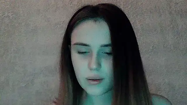 SweetLoraa online show from 03-11-26, 08:15