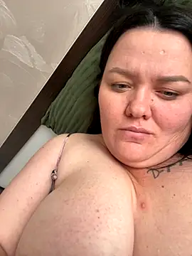 SunnyLeila2101 online show from 10-20-25, 11:32