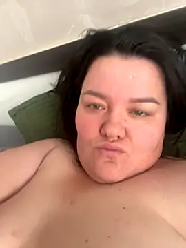 SunnyLeila2101 online show from 11-02-25, 09:22