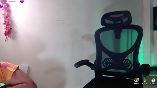 maria angel11 online show from 12-16-25, 11:15