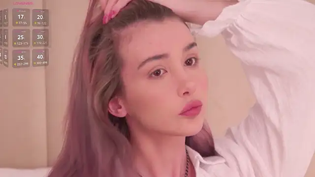 Nesolla online show from 11-28-25, 06:10