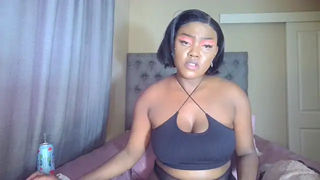 Snapshot of nanababe1 chatting on 03-22-25, 12:04 nanababe1 online show from 03-22-25, 12:04