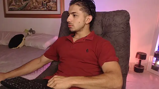 ArturoCardona  online show from 03-18-26, 10:46