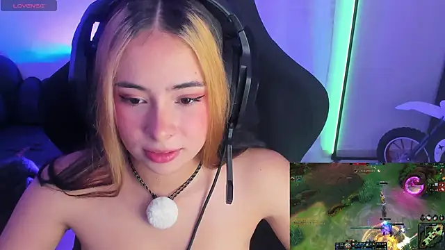 Aishelyng online show from 10-19-25, 05:08