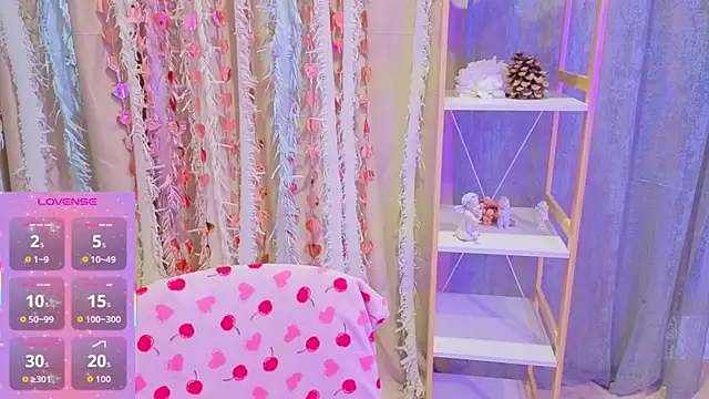 Luisa Rosee online show from 10-23-25, 06:28