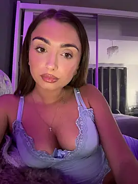 Snapshot of ellariverss chatting on 08-05-26, 02:36 ellariverss online show from 08-05-26, 02:36