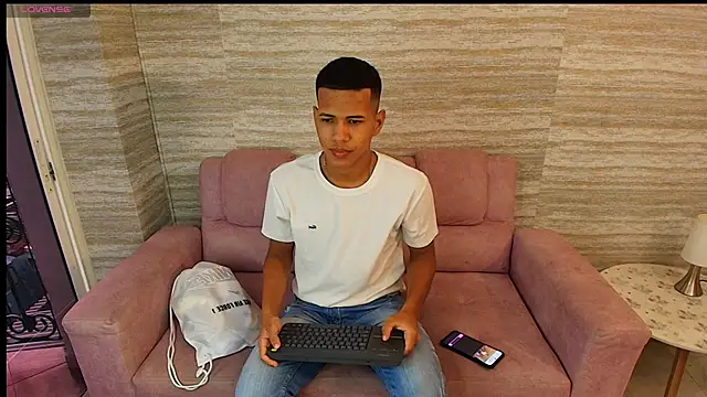 KingStark  online show from 10-11-25, 11:20