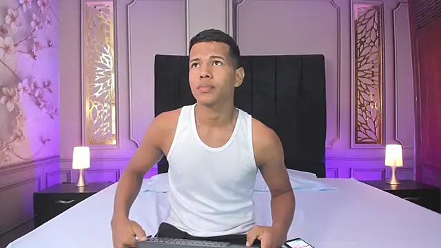 KingStark  online show from 11-07-25, 01:33