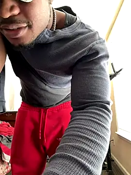 KeYBuMp323 online show from 12-20-25, 04:03