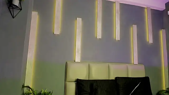 Snapshot of VenusBlazer chatting on 02-09-26, 01:48 VenusBlazer online show from 02-09-26, 01:48