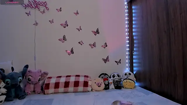 Snapshot of tiffany_sofia_1 chatting on 01-06-26, 08:01 tiffany sofia 1 online show from 01-06-26, 08:01