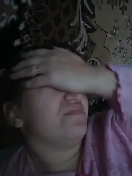 Romashka33011 online show from 11-17-25, 07:58