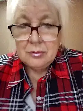 Alexia64231 online show from 11-02-25, 04:04