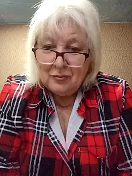 Alexia64231 online show from 12-17-25, 05:46