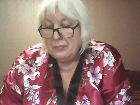 Snapshot of Alexia64231 chatting on 02-01-26, 08:18 Alexia64231 online show from 02-01-26, 08:18