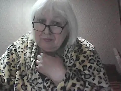 Snapshot of Alexia64231 chatting on 02-03-26, 02:53 Alexia64231 online show from 02-03-26, 02:53