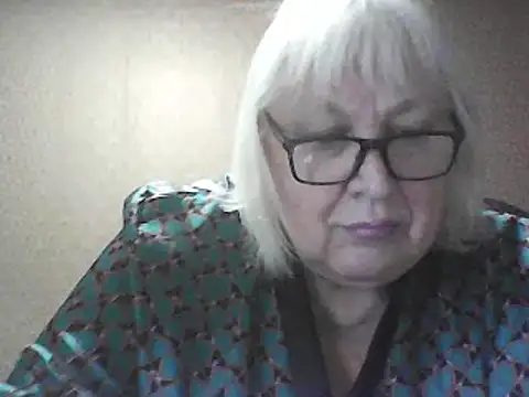 Snapshot of Alexia64231 chatting on 02-04-26, 08:03 Alexia64231 online show from 02-04-26, 08:03