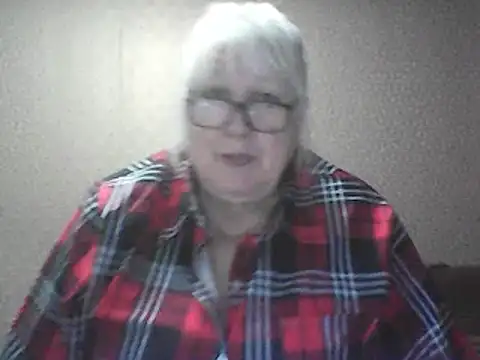 Snapshot of Alexia64231 chatting on 02-08-26, 01:58 Alexia64231 online show from 02-08-26, 01:58