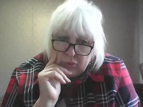 Snapshot of Alexia64231 chatting on 02-16-26, 10:55 Alexia64231 online show from 02-16-26, 10:55