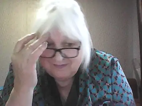 Snapshot of Alexia64231 chatting on 02-17-26, 01:29 Alexia64231 online show from 02-17-26, 01:29